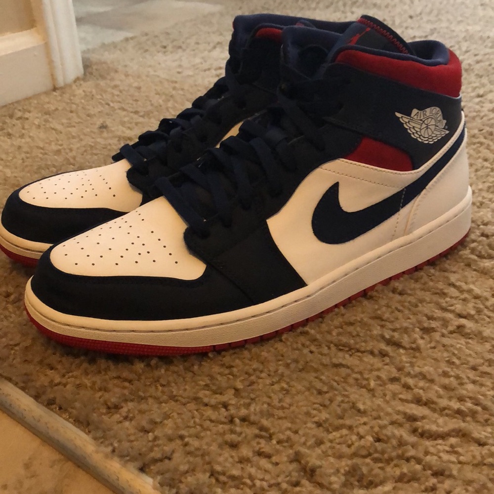 Air Jordan 1 mid USA
